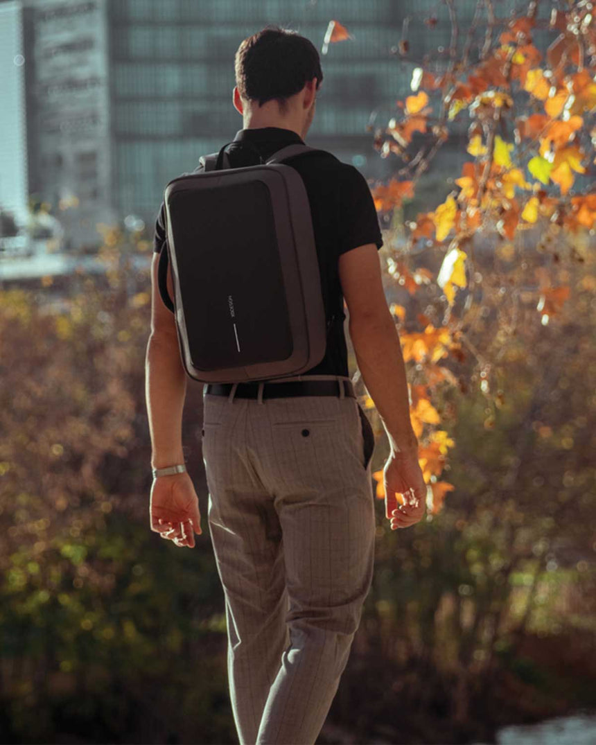 XD Design Bobby Bizz 2.0 16 Inc Uyumlu Hırsızlık Önleyici Sırt Çantası Grey