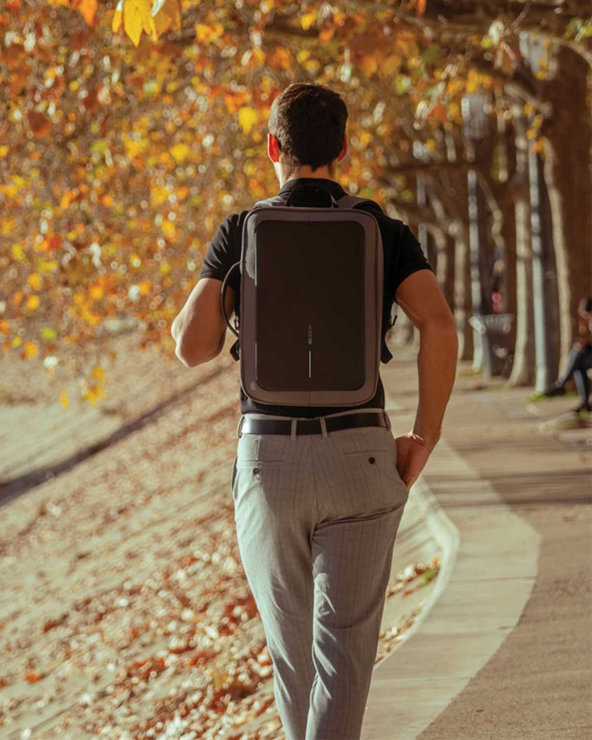 XD Design Bobby Bizz 2.0 16 Inc Uyumlu Hırsızlık Önleyici Sırt Çantası Grey