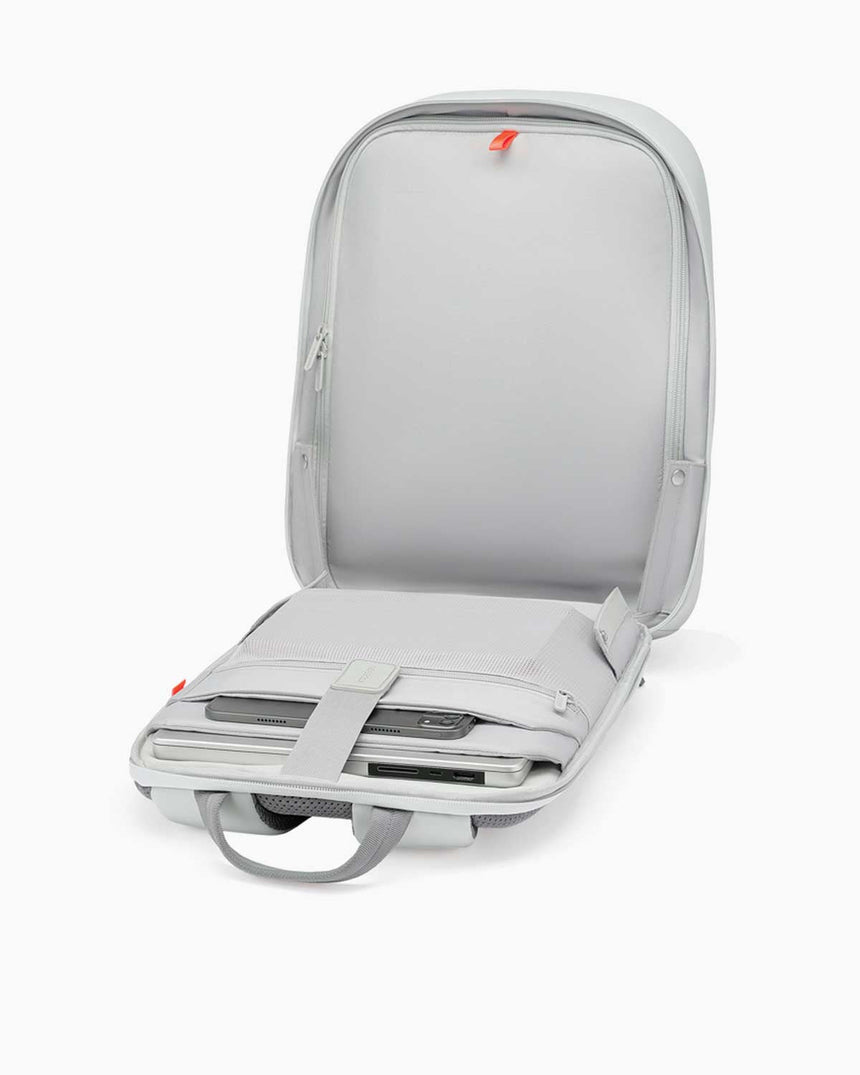 XD Design Bobby Edge 16 Inc 17L Uyumlu Hırsızlık Korumalı Sırt Çantası Off White