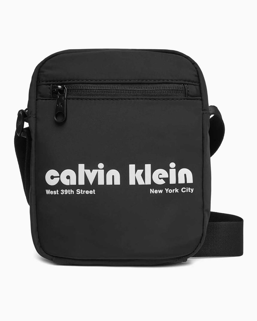 Calvin Klein Grafik Desenli Muhabir Erkek Çapraz Askılı Çanta Black