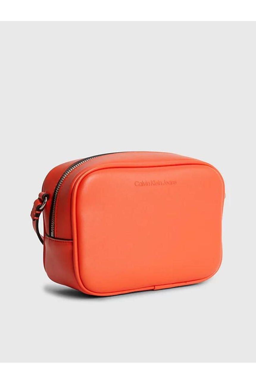Calvin Klein Re-Lock Camera Bag Çapraz Askılı Kadın Çantası Red