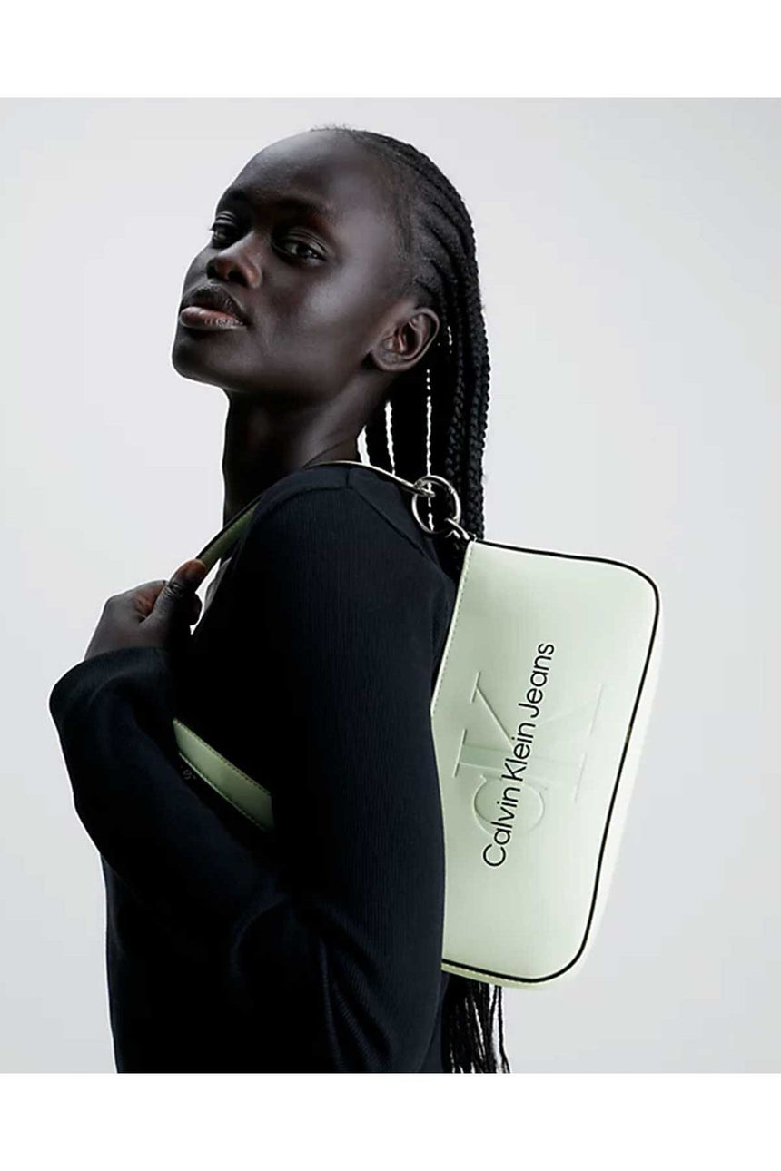 Calvin Klein Sculpted Kadın Omuz Çantası Green