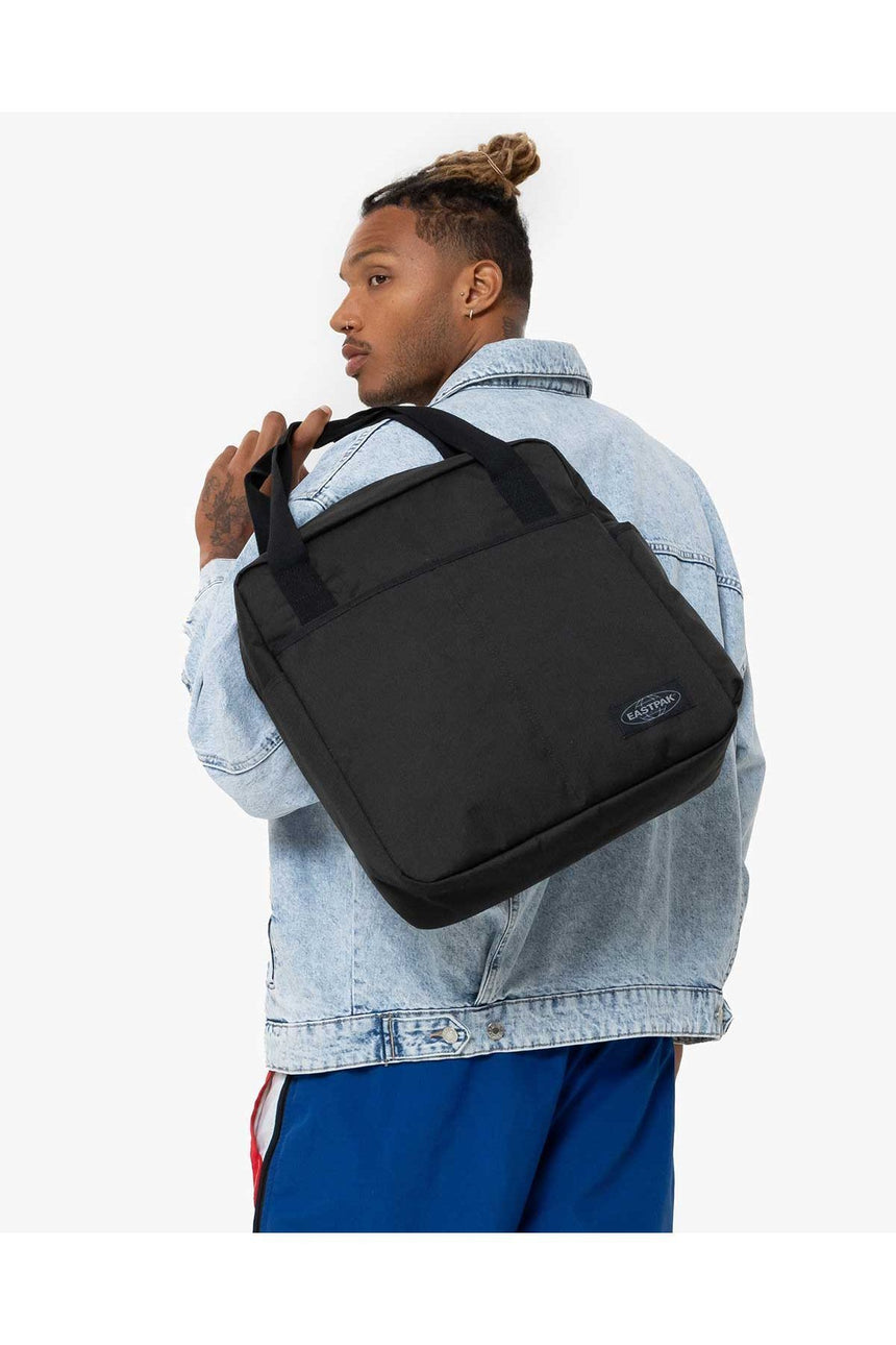 Eastpak Laptop Bölmeli Omuz Çantası Optown Black