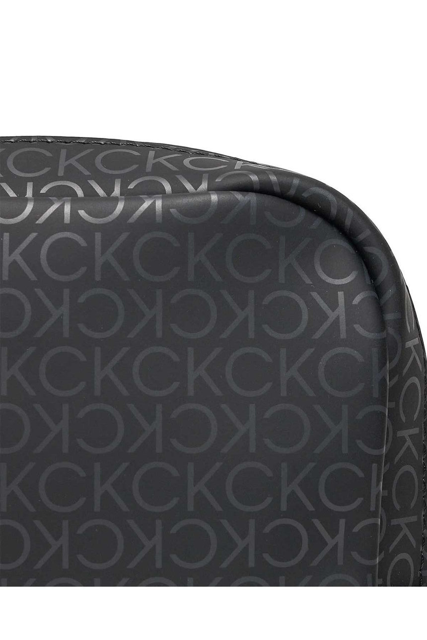 Calvin Klein Rubberized Reporter Çapraz Askılı Çanta