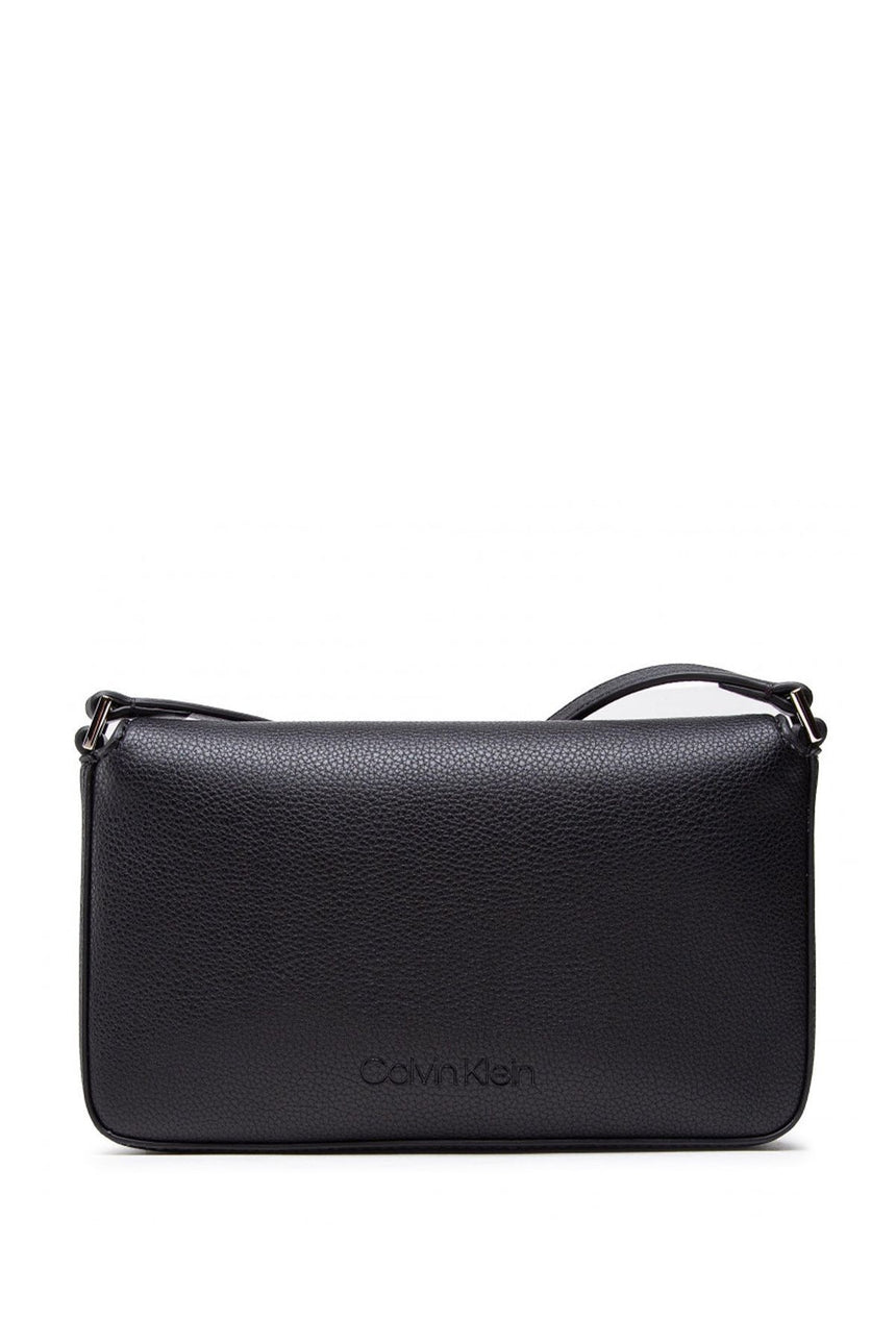 Calvin Klein Shadow Sac Porté Epaule Synthétique Noir Çapraz Askılı Kadın Çantası Black