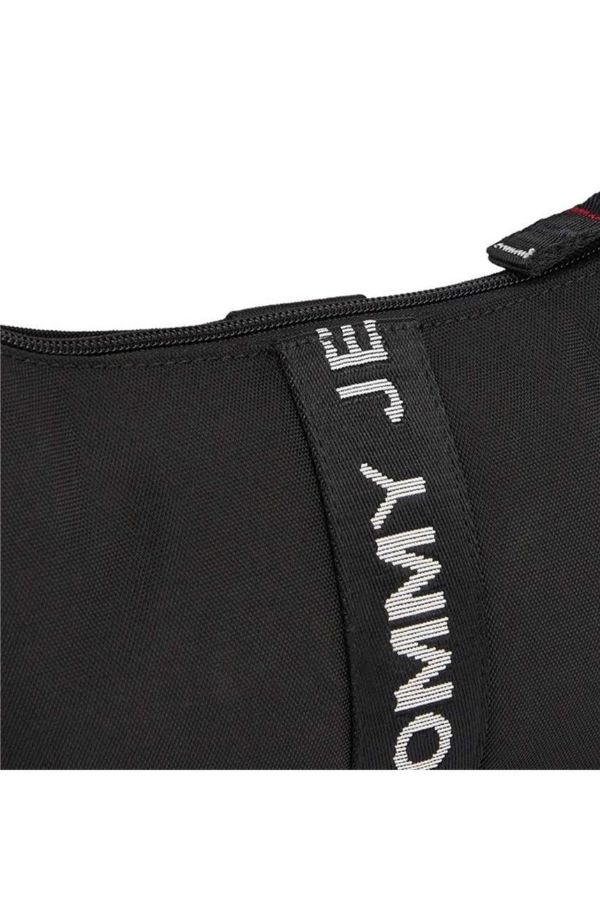 Tommy Hilfiger Essentials Shoulder Bag Omuz Çantası Black