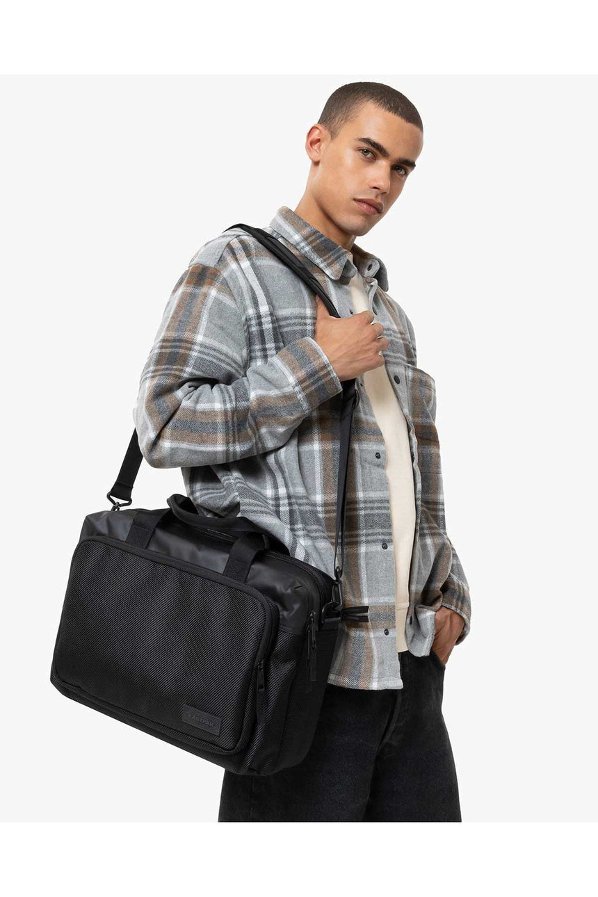 Eastpak Sheldan Evrak Çantası