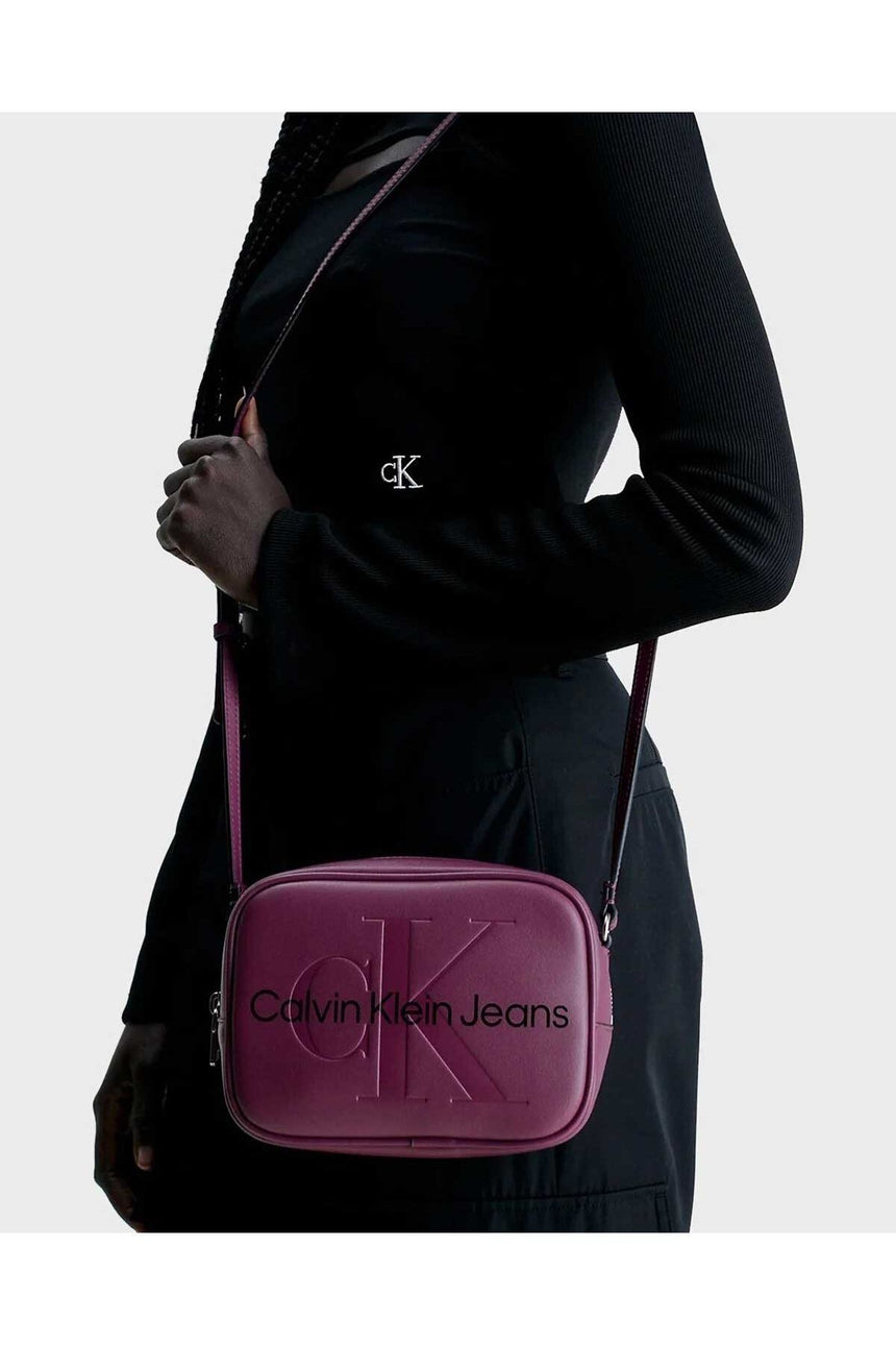 Calvin Klein Çapraz Askılı Kadın Çantası Purple
