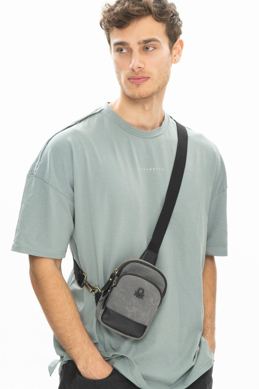 Benetton Logolu Çapraz Askılı Çanta Gri