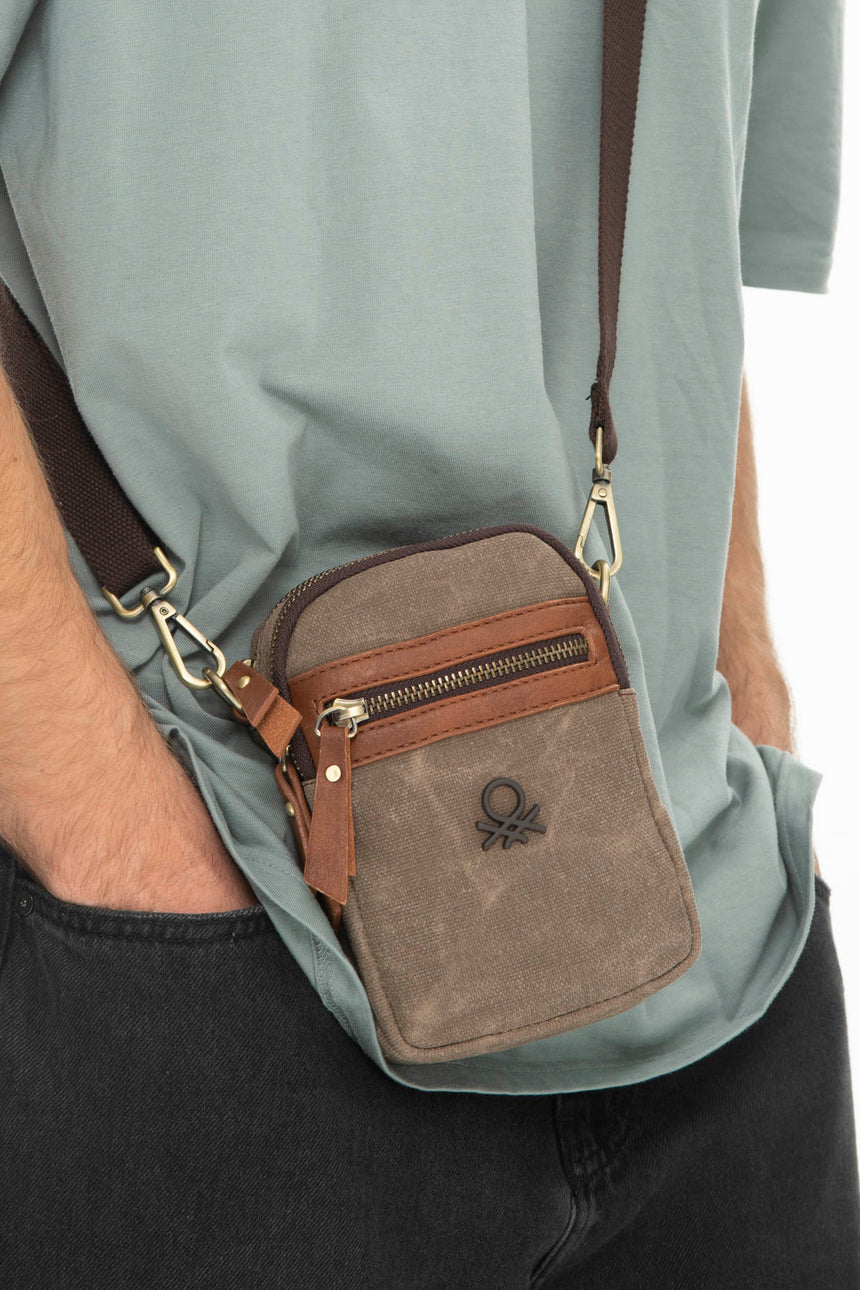 Benetton Fermuar Detaylı Çapraz Askılı Çanta Kahve