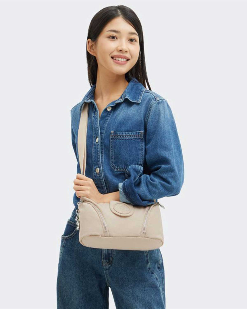 Kipling Sera M Charm Çapraz Askılı Çanta Beige Spice