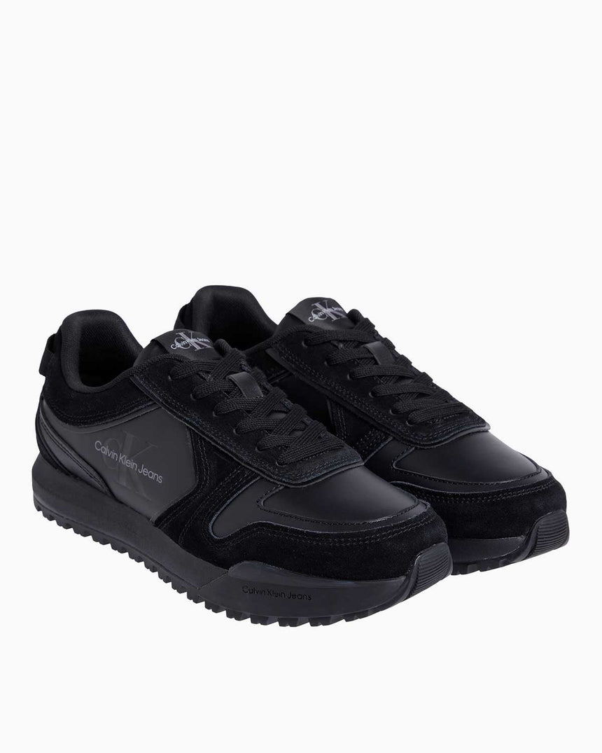 Calvin Klein Toothy Runner Low Top Süet Sneaker Triple Black