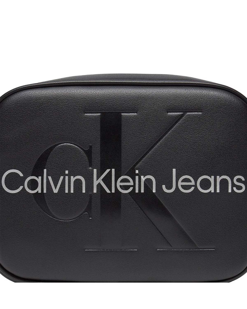 Calvin Klein Çapraz Askılı Kadın Çantası Camera Bag Black