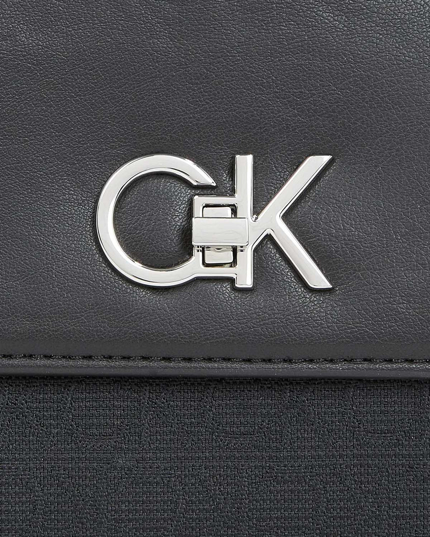 Calvin Klein Other Handbags Zincirli Çapraz Askılı Çanta Black