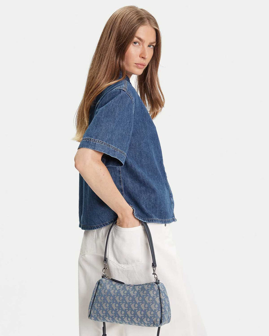 Calvin Klein Monogram Desenli Drop SM Kadın Çapraz Askılı Çanta BLUE INDIGO / ATMOSPHERE AOP