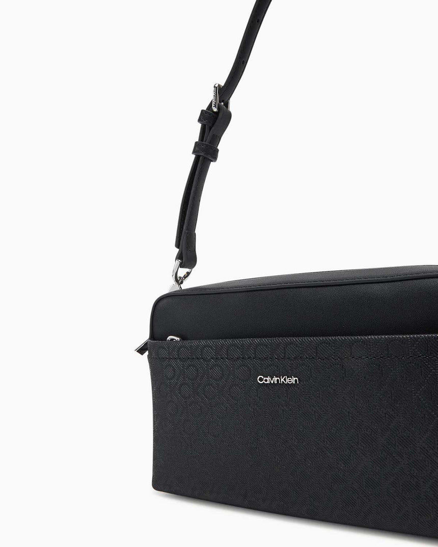 Calvin Klein Must Conv Camera Bag_Mono Kadın Çanta CK Black