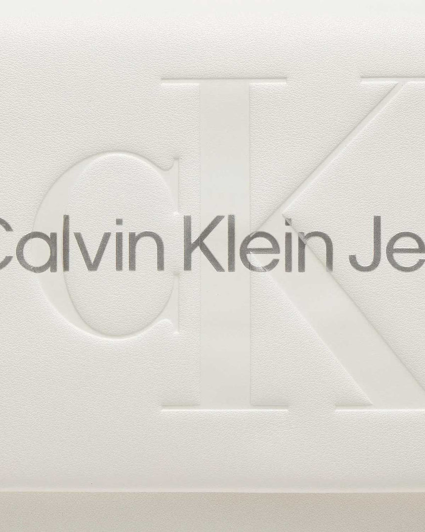 Calvin Klein Sculpted Flap Omuz Çantası White/Silver Logo