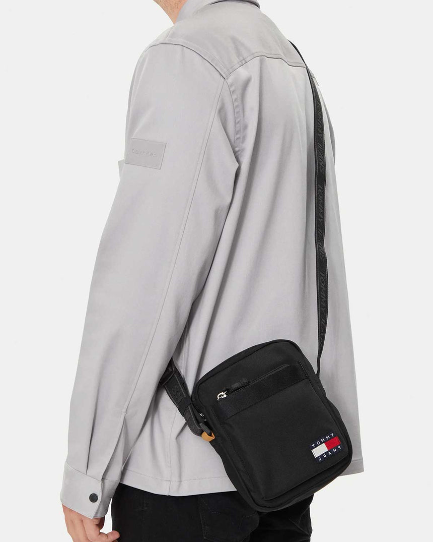 Tommy Hilfiger Essential Daily Reporter Çapraz Askılı Çanta Black
