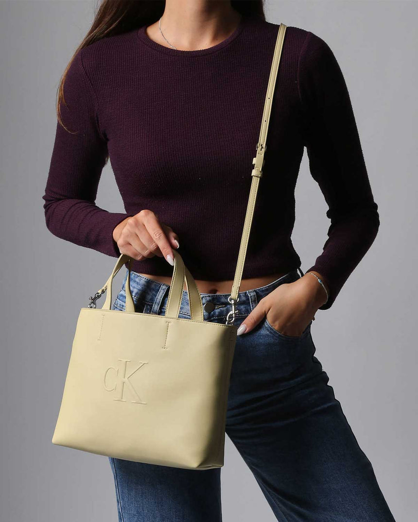 Calvin Klein Kabartmalı Mini Tote Kadın El Çantası Parsnip