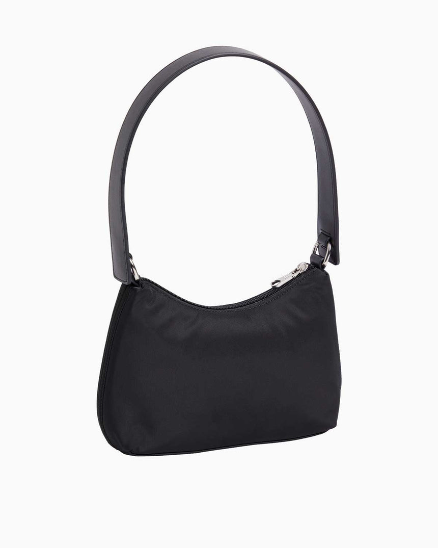 Calvin Klein Sleek Nylon Shoulder Bag Metal Logolu Omuz Çantası Black