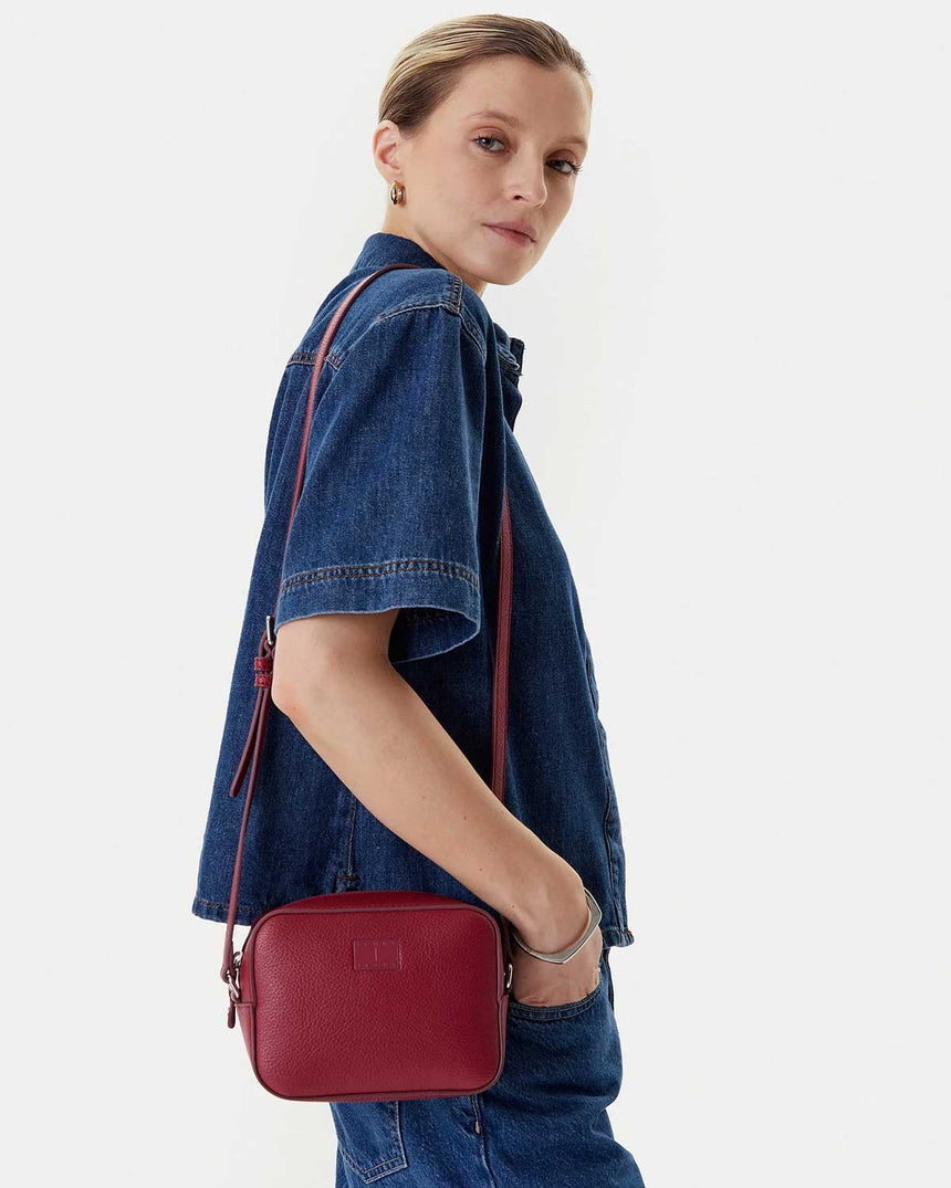 Tommy Hilfiger Must Kadın Kamera Çantası Rustic Cherry