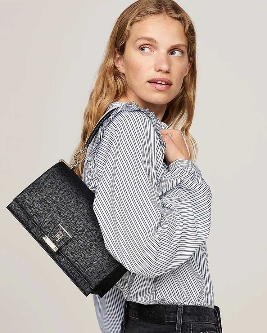 Tommy Hilfiger Kadın Her Med Çapraz Askılı Çanta Black