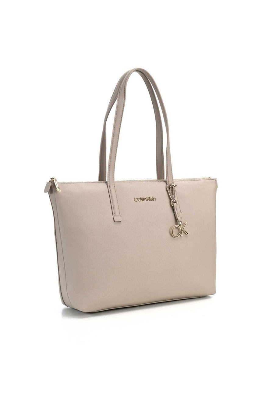 Calvin Klein Kadın Must Shopper Omuz Çantası Grey