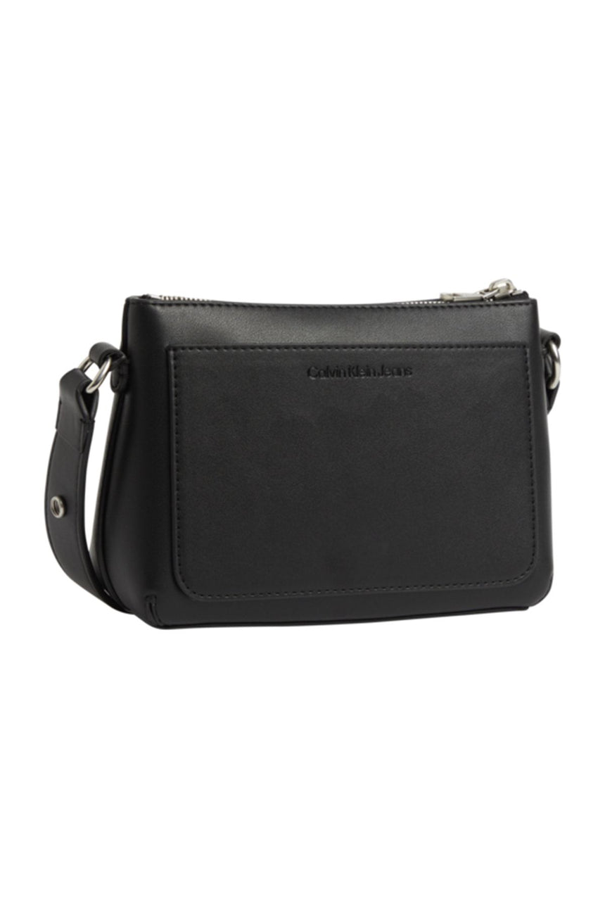 Calvin Klein Sculpted Camera Pouch Çapraz Askılı Kadın Çantası Black