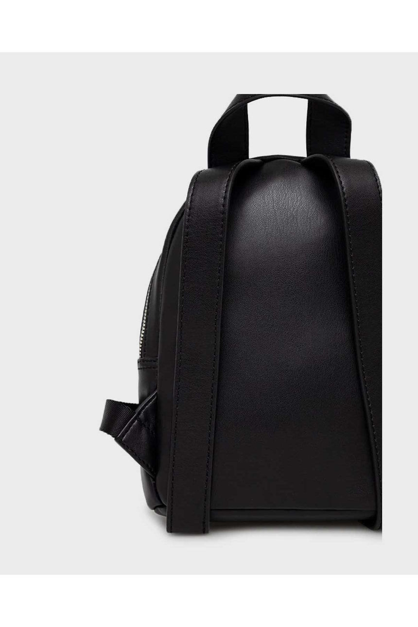 Calvin Klein Sleek Campus Kadın Sırt Çantası Black