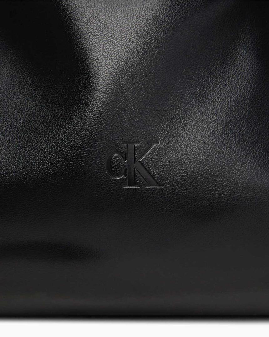 Calvin Klein Ew Pu Kadın Çapraz Askılı Çanta Black