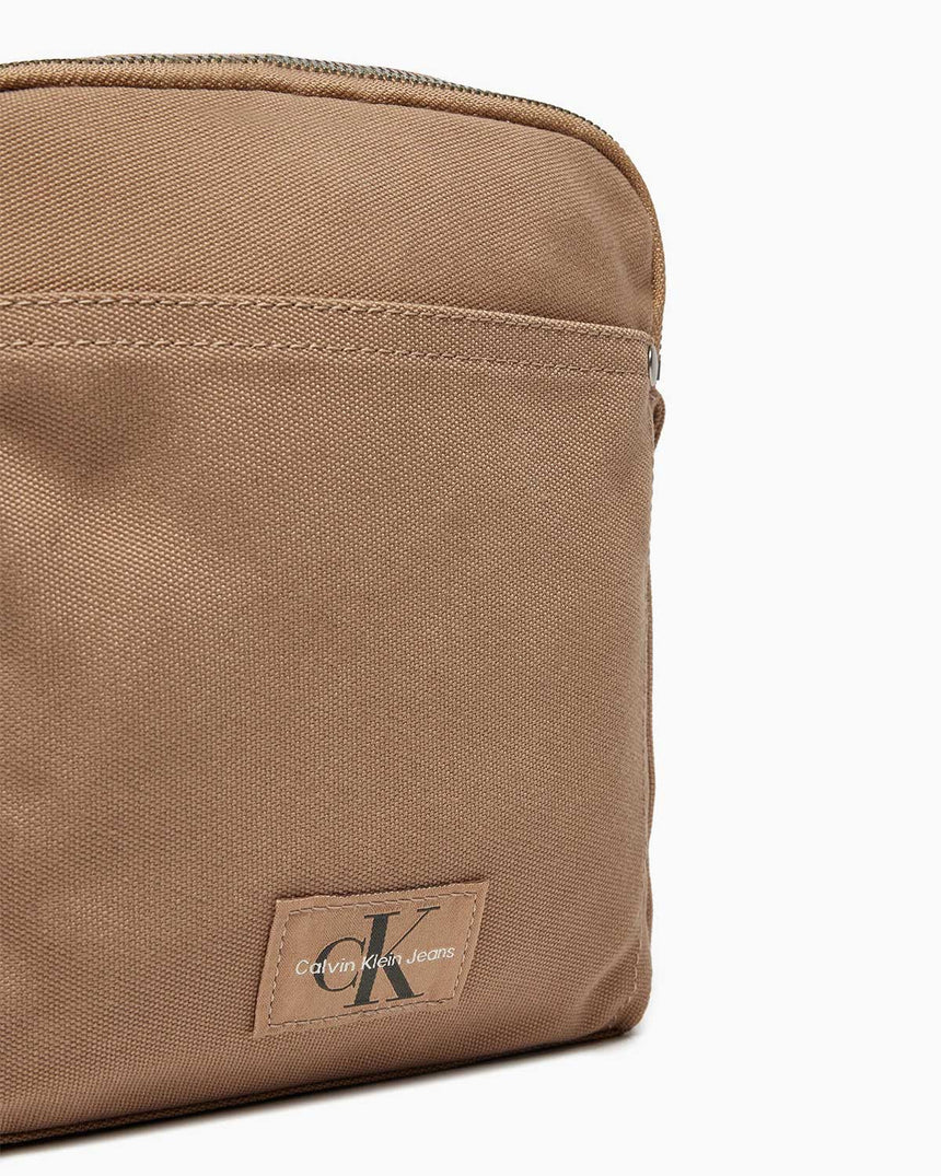 Calvin Klein Jeans Sport Essentials Reporter Çapraz Askılı Çanta Savannah Tan
