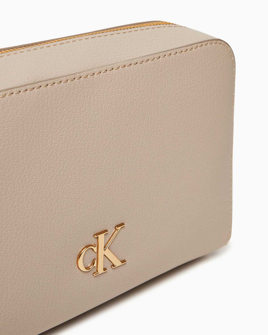 Calvin Klein Minimal Monogram Çapraz Askılı Çanta Chateau