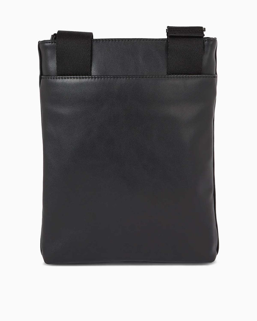 Calvin Klein Elevated Pu Flatpack Çapraz Askılı Çanta Black