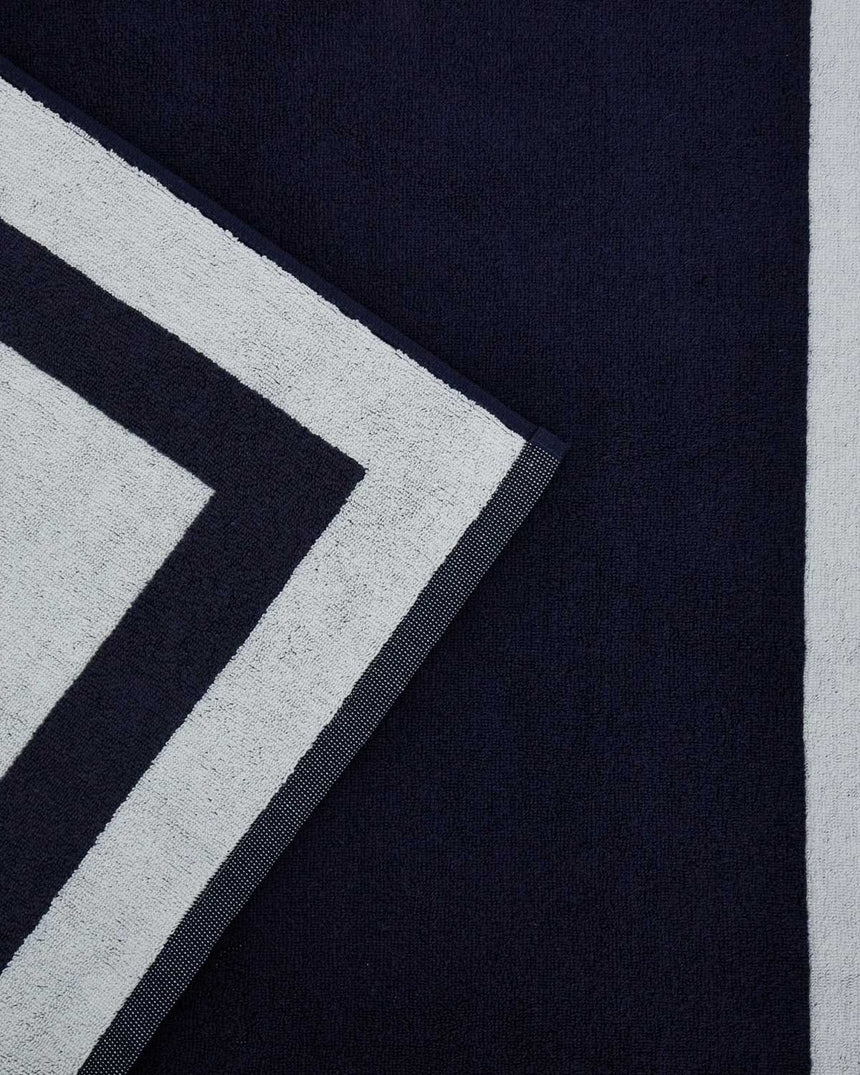 Guess Jacquard Frame Plaj Havlusu Smart Blue