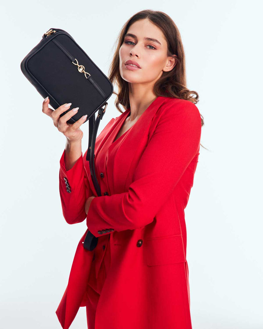 Us Polo Assn Gold Logo Detaylı Çapraz Askılı Çanta Siyah