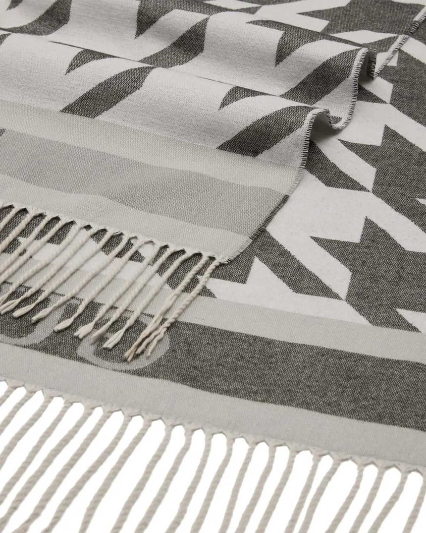 Guess Salzburg Erkek Şal Black / White