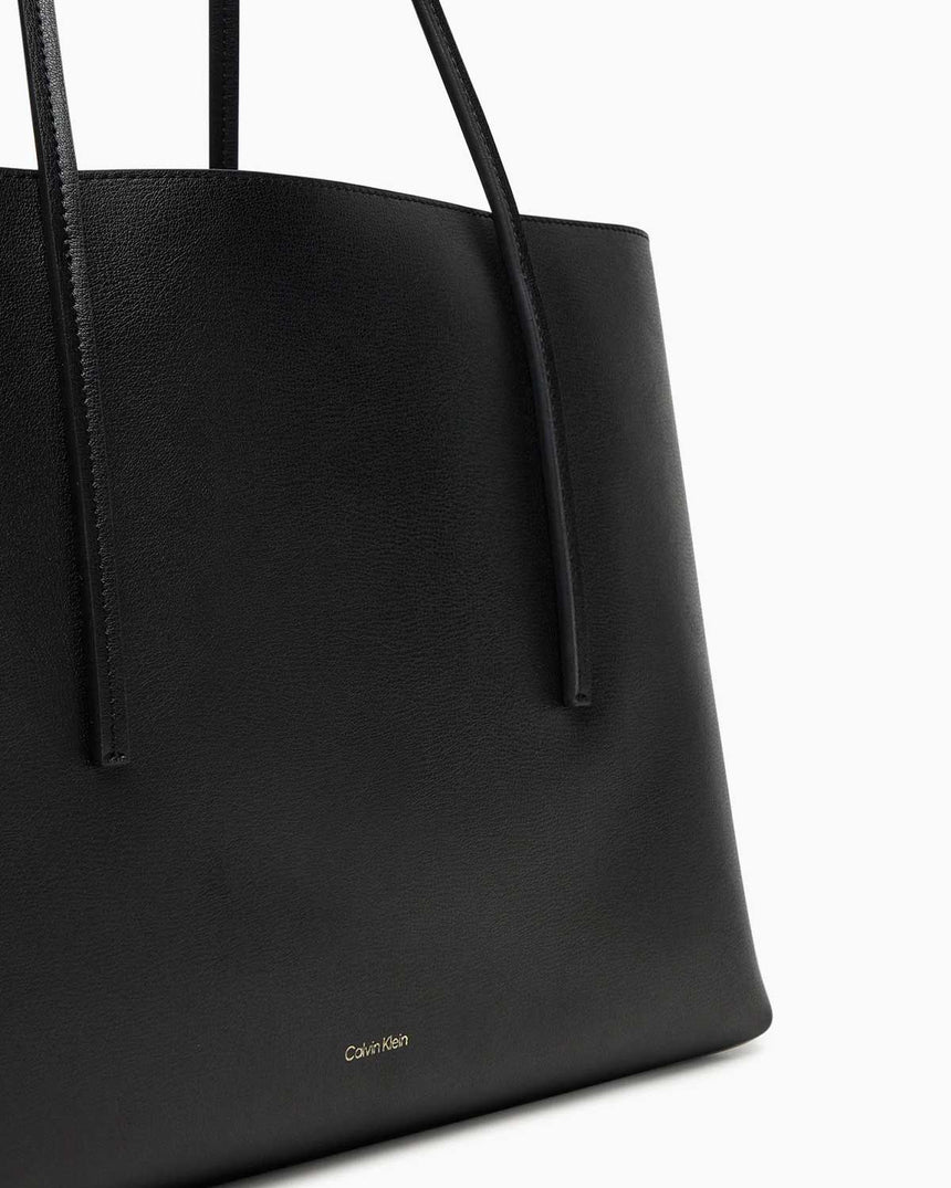 Calvin Klein Foıl Logo Kadın Tote W/Pouch Çanta Black/Toasted Coconut
