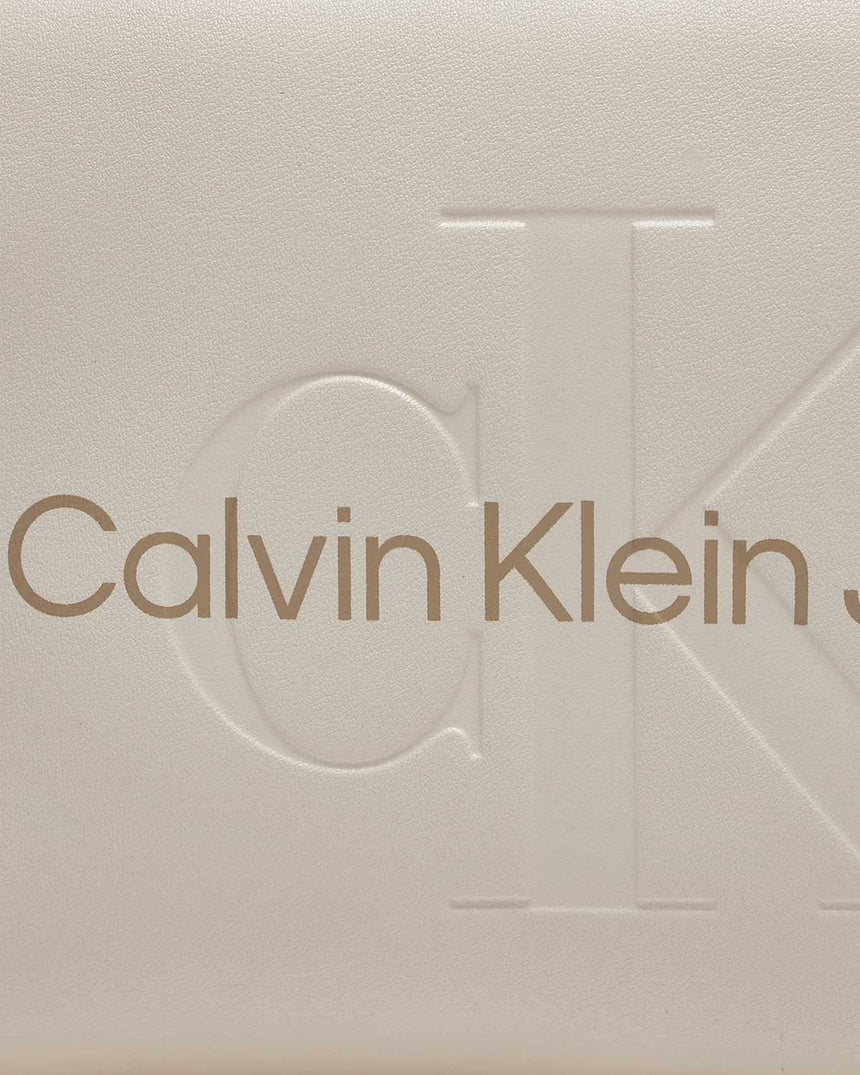 Calvin Klein Sculpted Camera Bag Çapraz Askılı Çanta