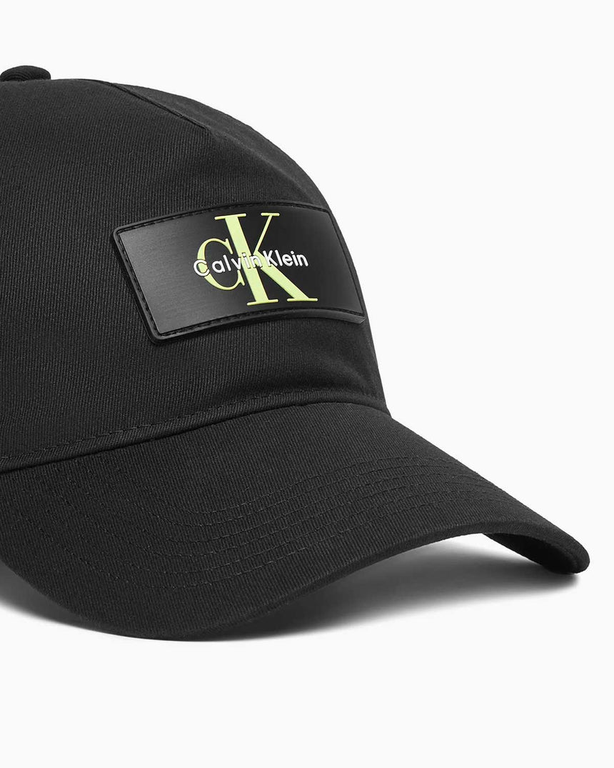 Calvin Klein Logolu Silikon Yamalı Fitilli Pamuk Erkek Şapka Black