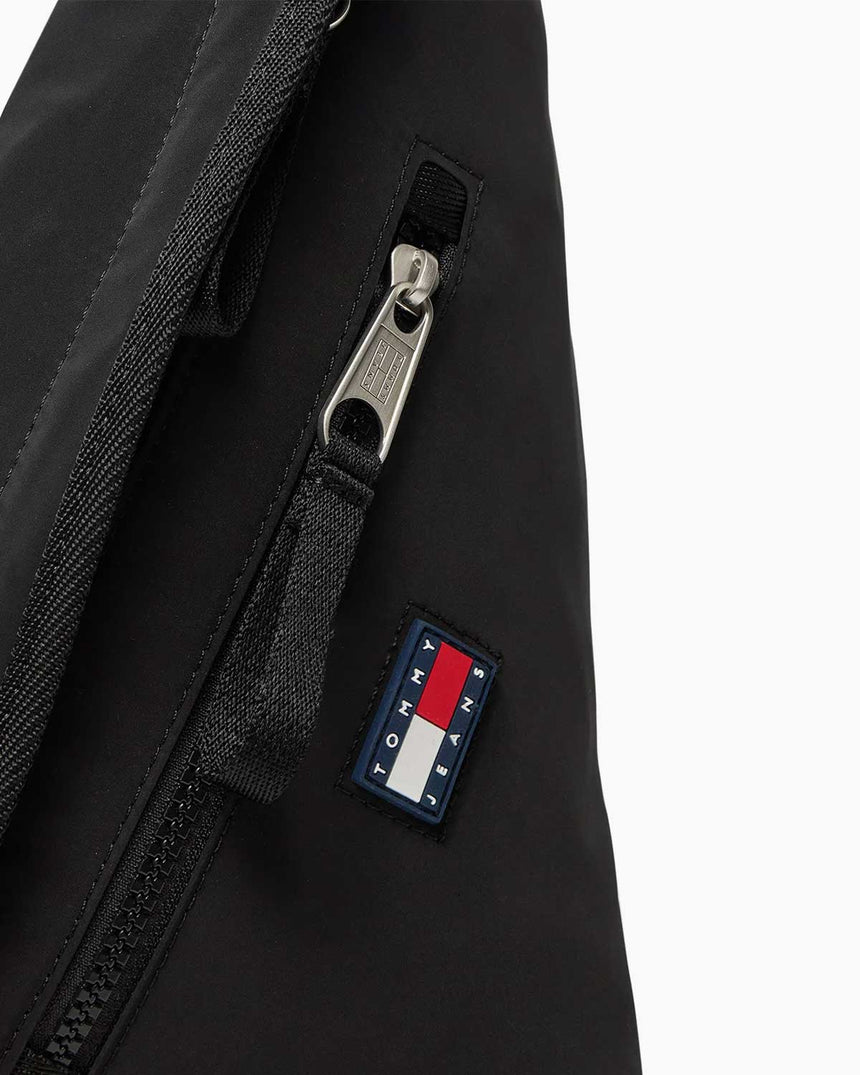 Tommy Hilfiger Şehirli Erkek Çapraz Askılı Çanta Black