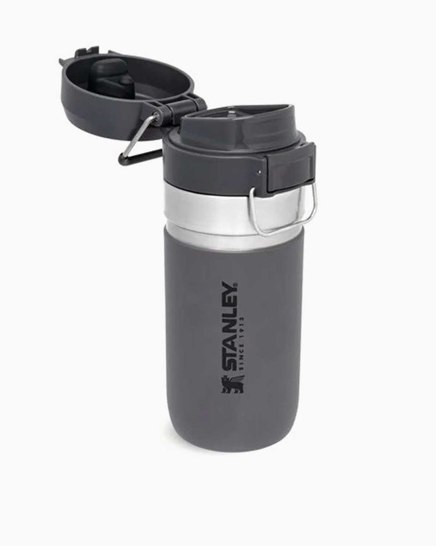 Stanley Quick Flip Serisi 0.47L Kilit Mekanizmalı Su Termosu Charcoal