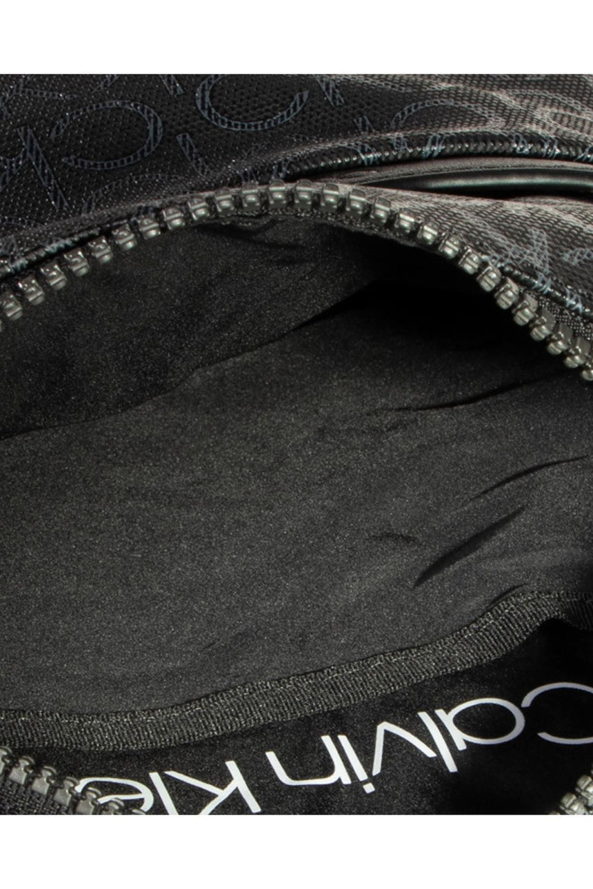 Calvin Klein Reporter W/Pckt S Çapraz Askılı Erkek Çantası Black Mono