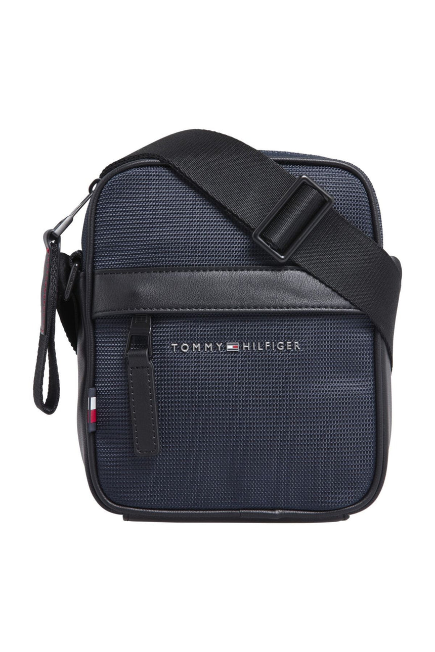 Tommy Hilfiger Elevated Nylon Mini Reporter Çapraz Askılı Erkek Çantası Navy Blue