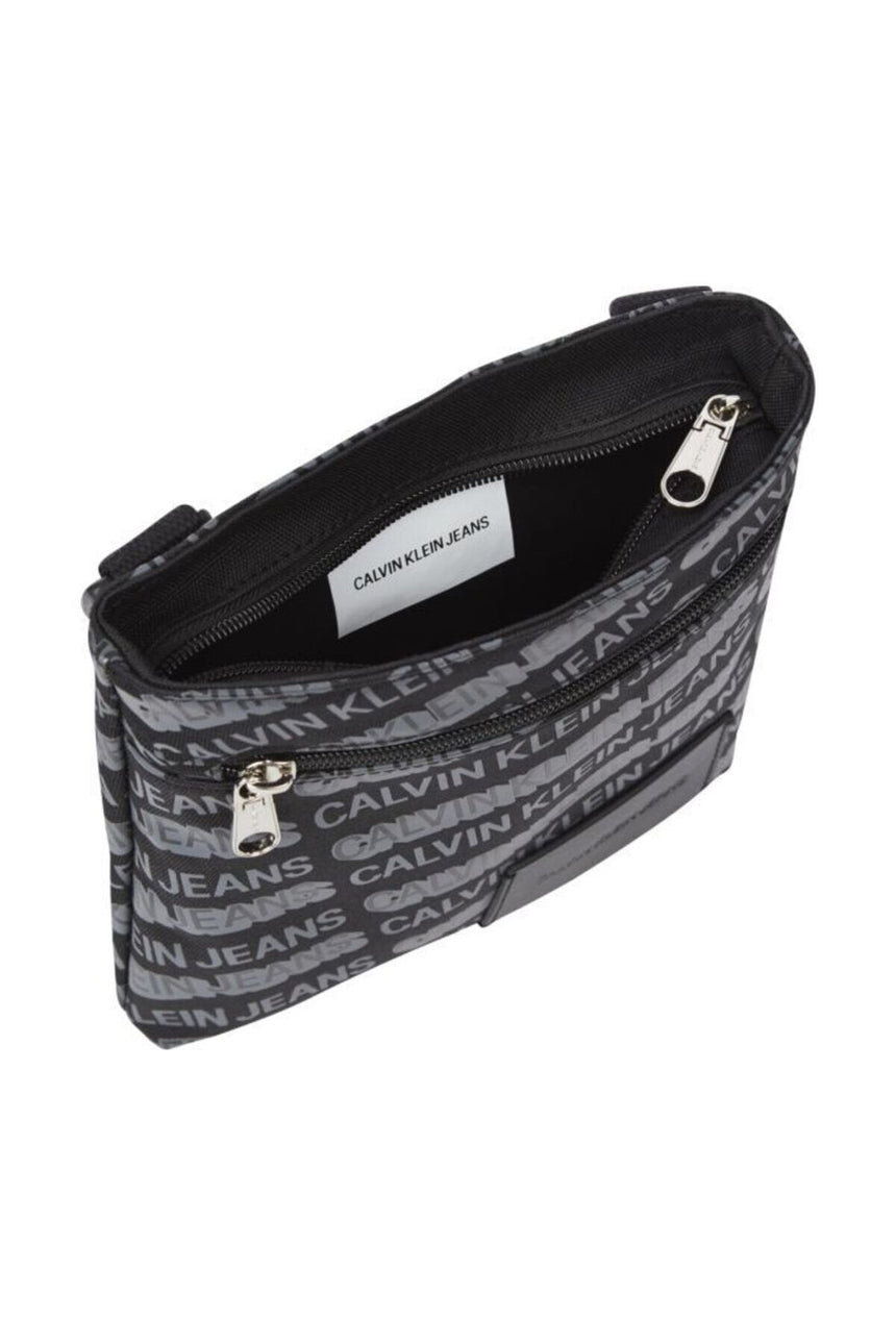 Calvin Klien Micro Flatpack W/Pcktr Çapraz Askılı Erkek Çantası Black