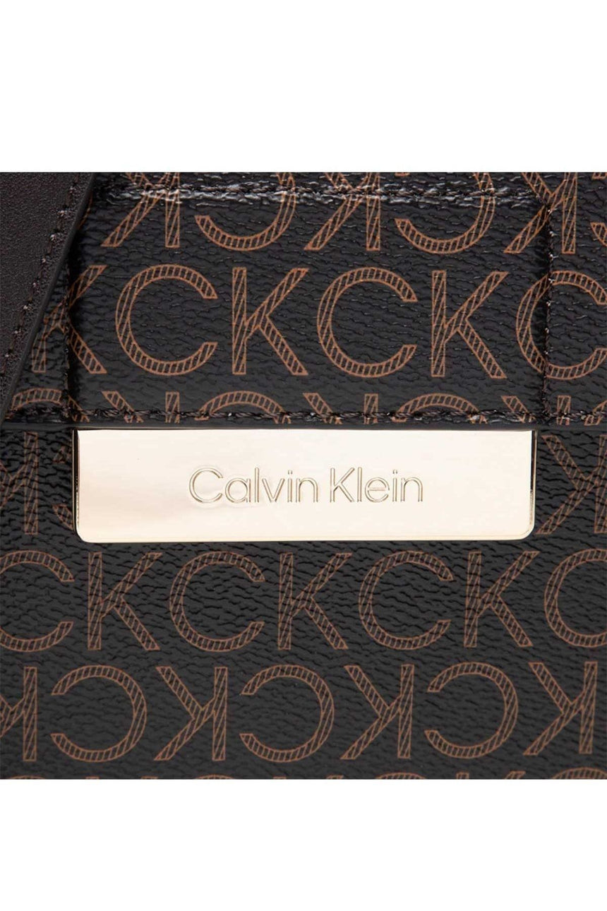 Calvin Klein Ck Core Saddle Bag Sm Mono Kadın Askılı Omuz Çantası Brown Mono