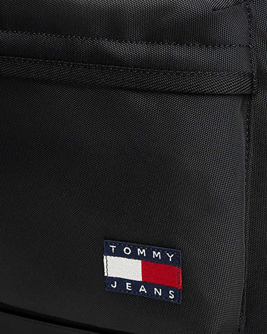 Tommy Hilfiger Ess Gündelik Ön Cepli Erkek Sırt Çantası Black