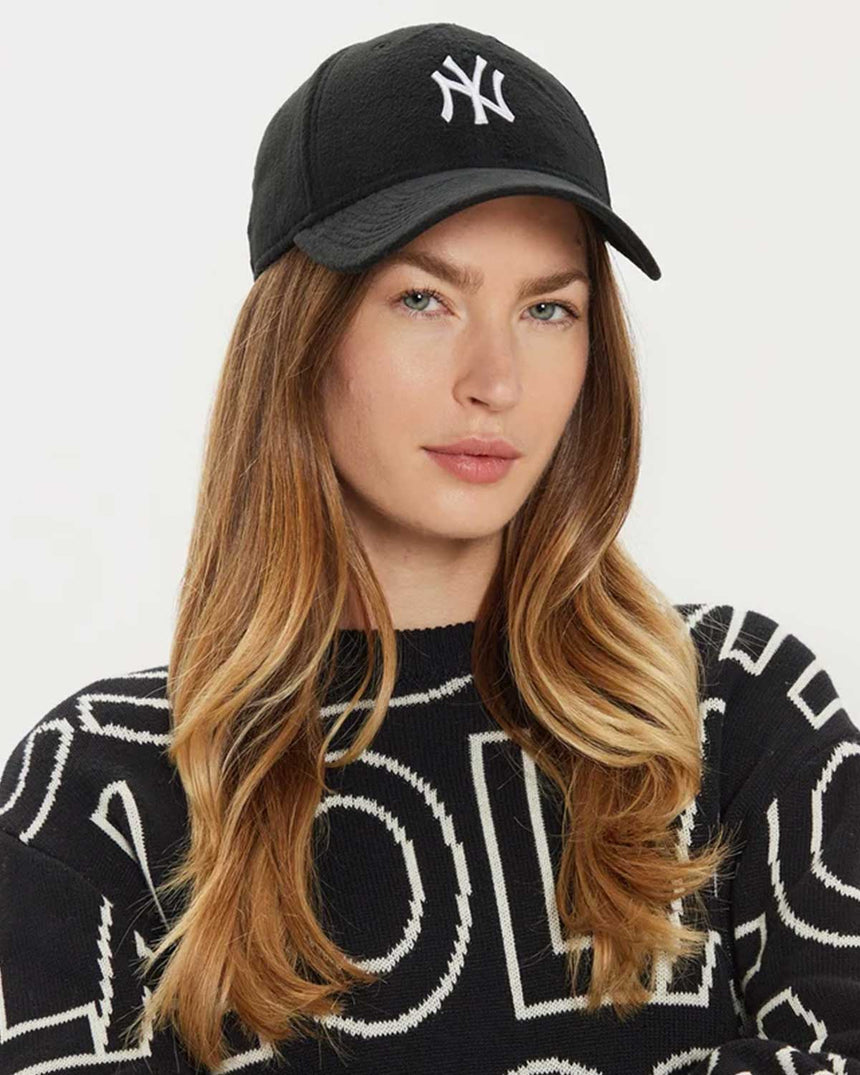New Era Wmns Cosy 940 Forty NY Şapka Siyah