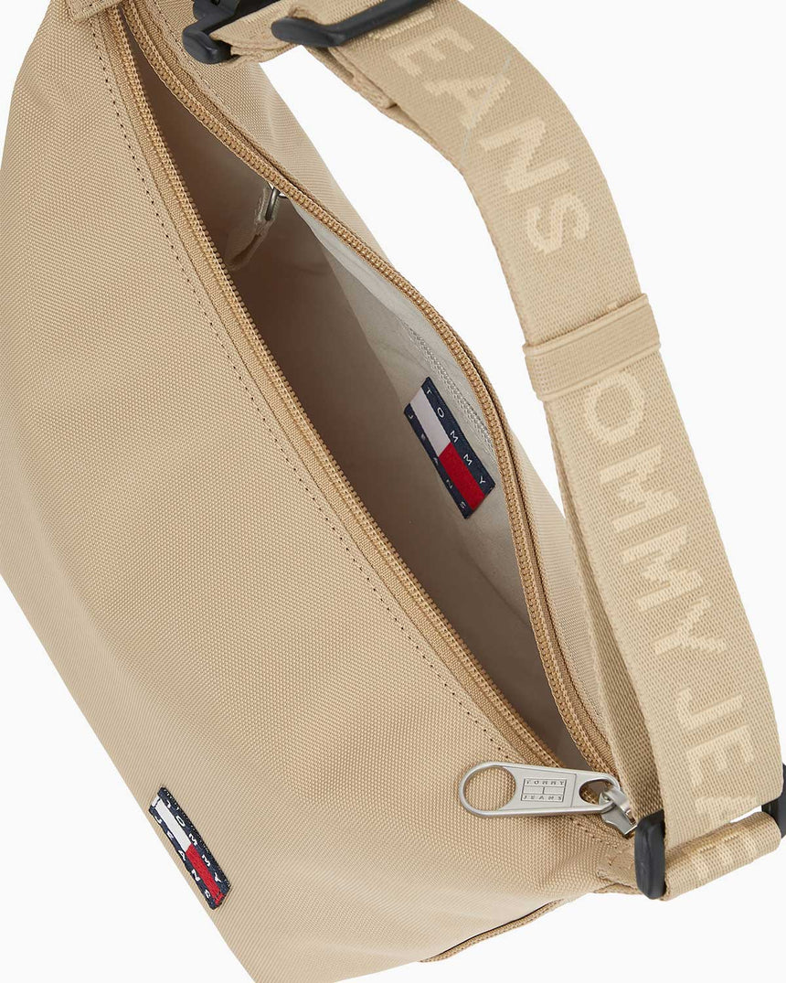 Tommy Hilfiger Ess Daily Shoulder Bag Relic Tan