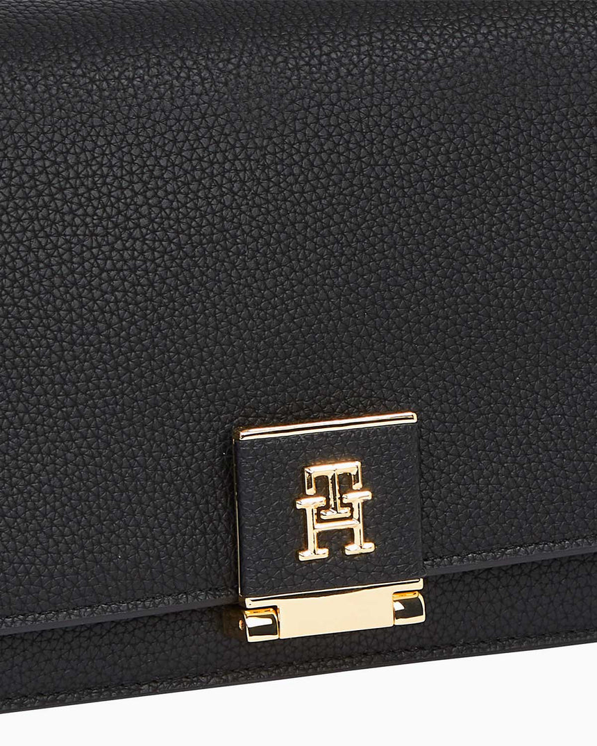 Tommy Hilfiger Logolu Çapraz Askılı Çanta Black