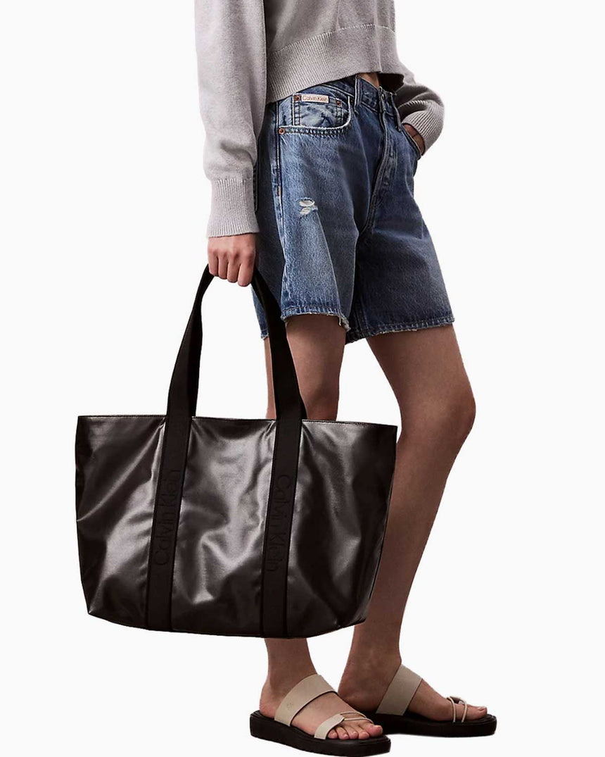 Calvin Klein Ultra Hafif Su Geçirmez Kadın Alışveriş Çantası Black